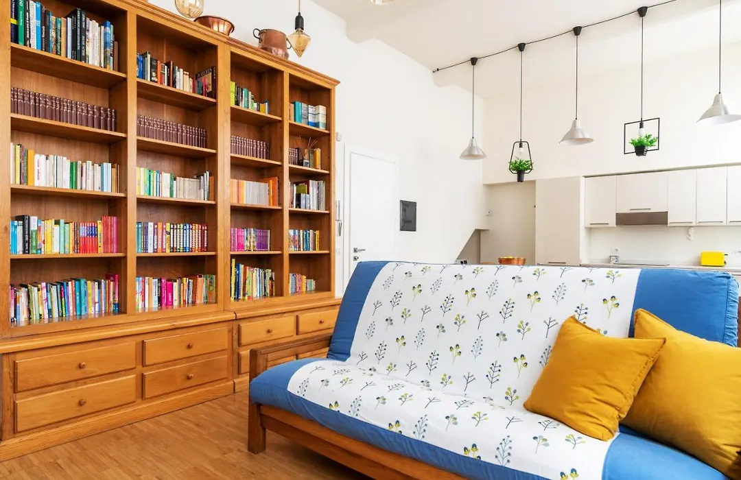 La Casa Colorata - Flats In Milan - Bocconi-1